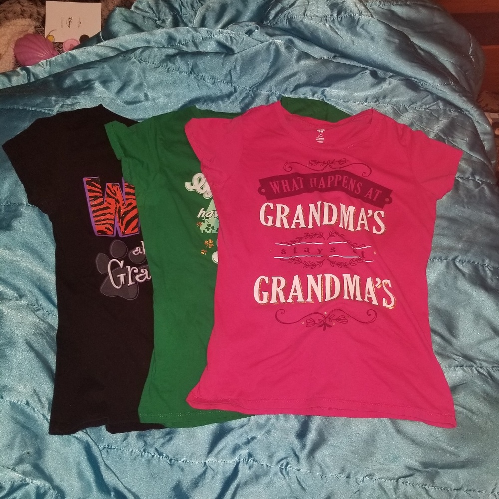 Grandma grandkids lot of t shirts